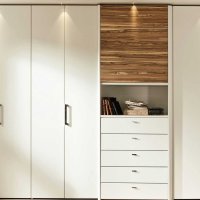 Шкаф распашной