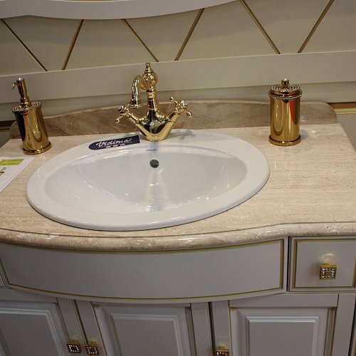 Тумба в ванную комнату