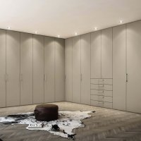 Шкаф распашной