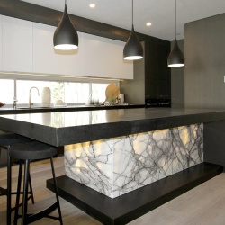 Кухня из камня