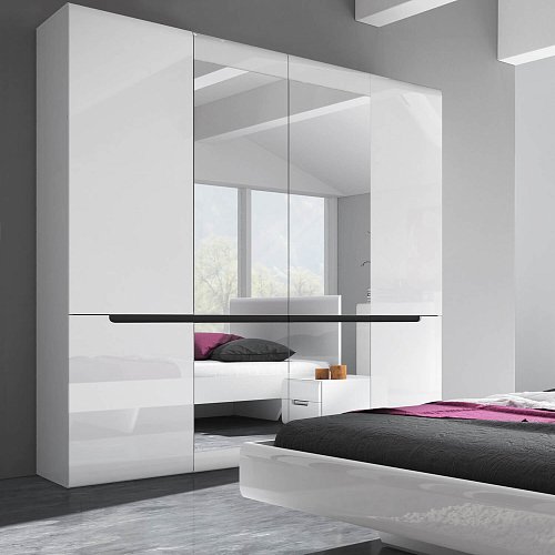 Шкаф в современном стиле